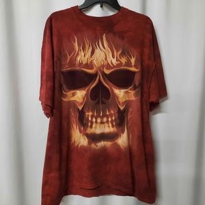 Men's Size XL Vintage Skull & Bones 2005 Flame Short Sleeve T-shirt Red AOP